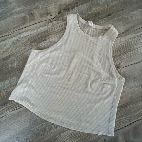 Lululemon Run and Train racerback tank - Picture 6 of 9